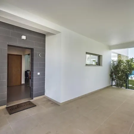 Blue Villa 3 Bedroom Villa With Optional Heated Pool Gale Albufeira Βίλα *