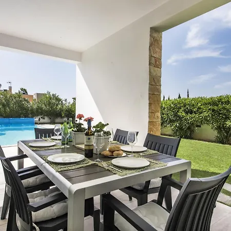 Blue Villa 3 Bedroom Villa With Optional Heated Pool Gale Albufeira Αλμπουφέιρα