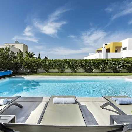 Blue Villa 3 Bedroom Villa With Optional Heated Pool Gale Albufeira Βίλα