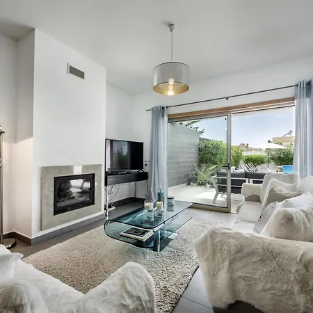 Blue Villa 3 Bedroom Villa With Optional Heated Pool Gale Albufeira Βίλα